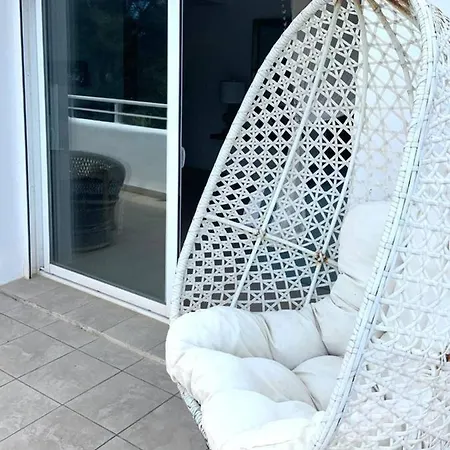 Luxury Villa - Sleeps 12 Walk To Beach & Shops! Βίλα *