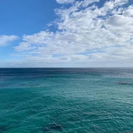 Βίλα Luxury Villa - Sleeps 12 Walk To Beach & Shops! *