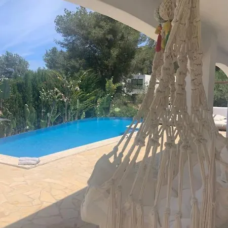 Βίλα Luxury Villa - Sleeps 12 Walk To Beach & Shops! *